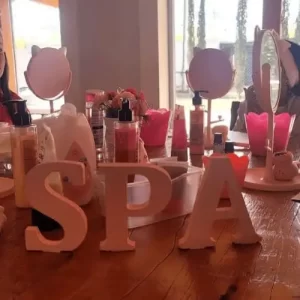 Ambiente decorado da Festa SPA Infantil da Tia Rita Festas