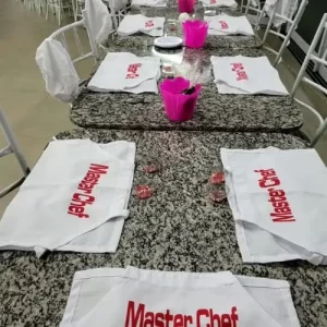 Oficina infantil de culinária estilo MasterChef para festas em Americana