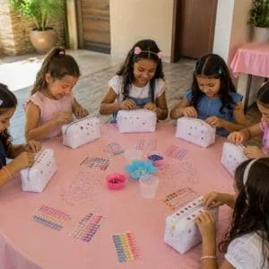 Oficina Infantil Customização Necessaires da tia rita festas